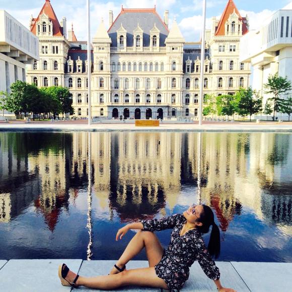 Meet your Posher, Mandy - Picture 1 of 1